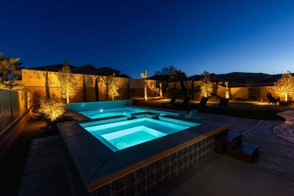 "La Palmera: Elevating J and Amy's Mesquite Getaways with Luxury"
