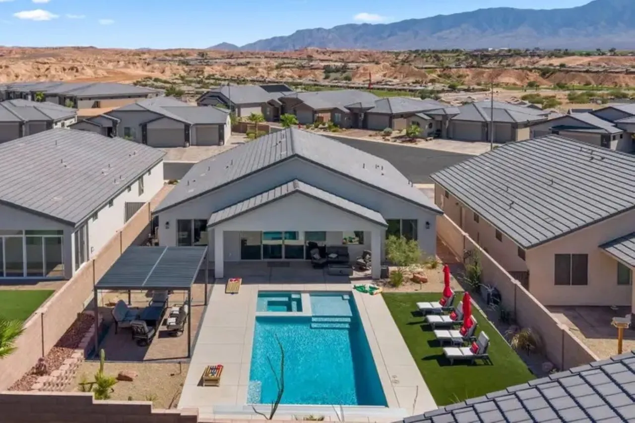 Mesquite Golf Oasis - Another New Property by J and Amy